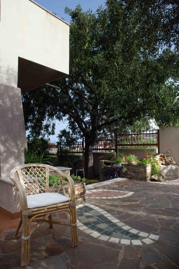 Casa Marzane Appartement Cala Gonone Buitenkant foto